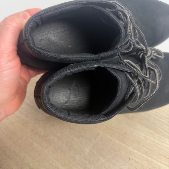 Sorel Mens Black Leather Ankle Boots Size 9.5 Waterproof Lace Up main image 5